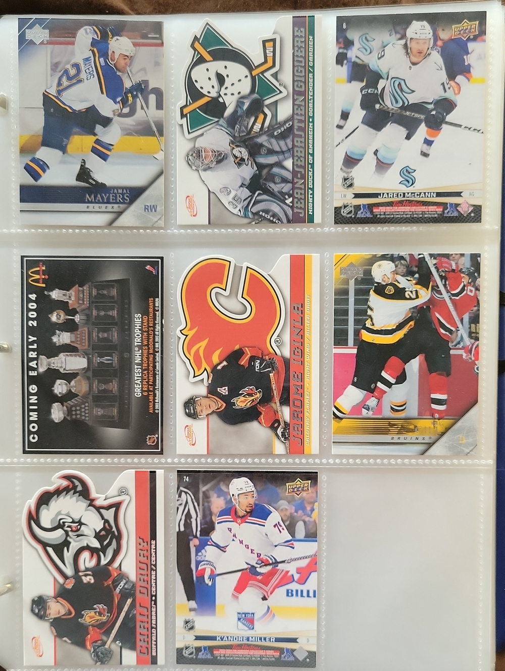 Hockey Trading Card Pack - Multi-Color Collection